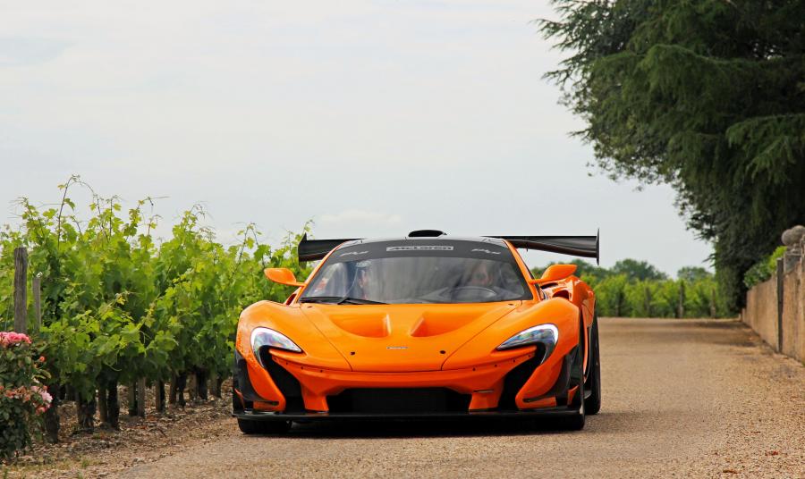  McLaren MSO P1 LM 2016 года  (фото 2 из 2)